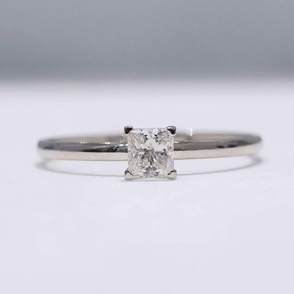 0.39ct H VS Princess Solitaire Diamond Engagement Ring 14kt #0082 Hot on Sale