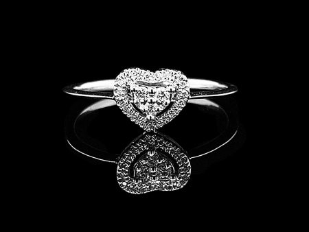 Classic Heart Halo Diamond Ring 14kt Online Hot Sale