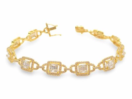 NEW Square Diamond Golden Bracelet 14kt Hot on Sale