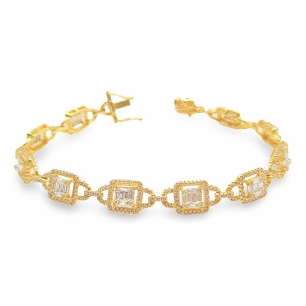 NEW Square Diamond Golden Bracelet 14kt Hot on Sale