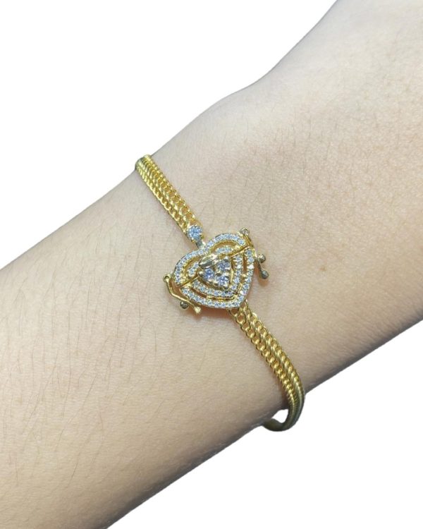 Unisex Golden Lock Heart Chain Halo Diamond Bracelet 18kt Fashion