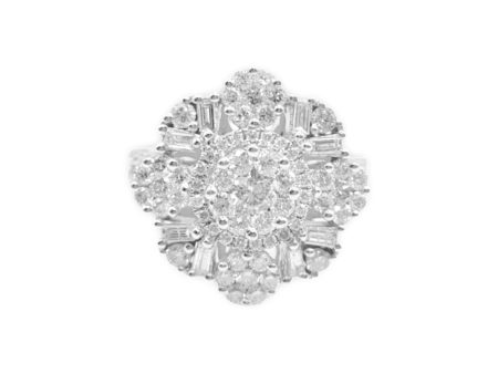 NEW Flower Round Diamond Ring 18kt For Cheap