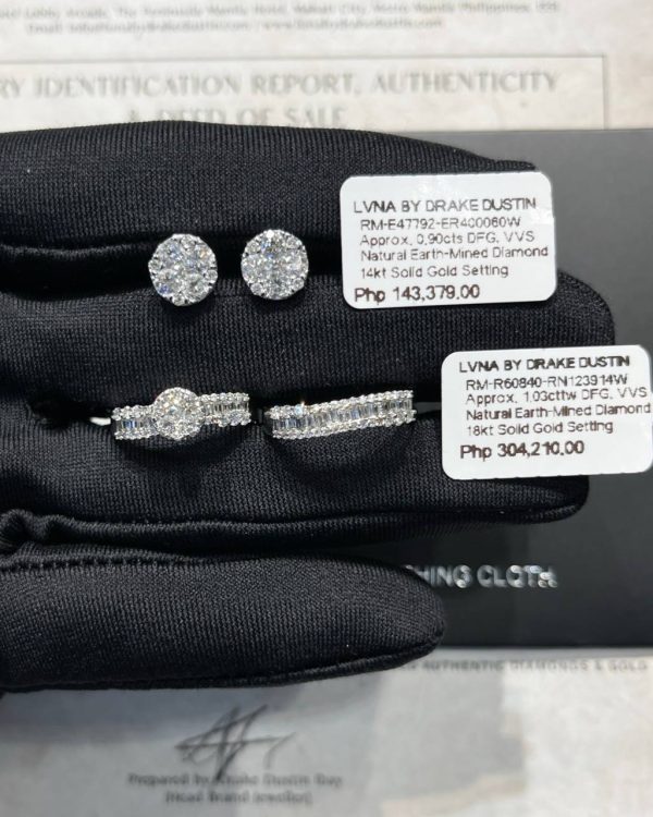 Cluster Round Twin Baguette Diamond Jewelry Set 18kt For Cheap