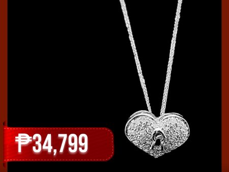 #LVNA2024 | Heart Lock Round Diamond Necklace 18kt on Sale