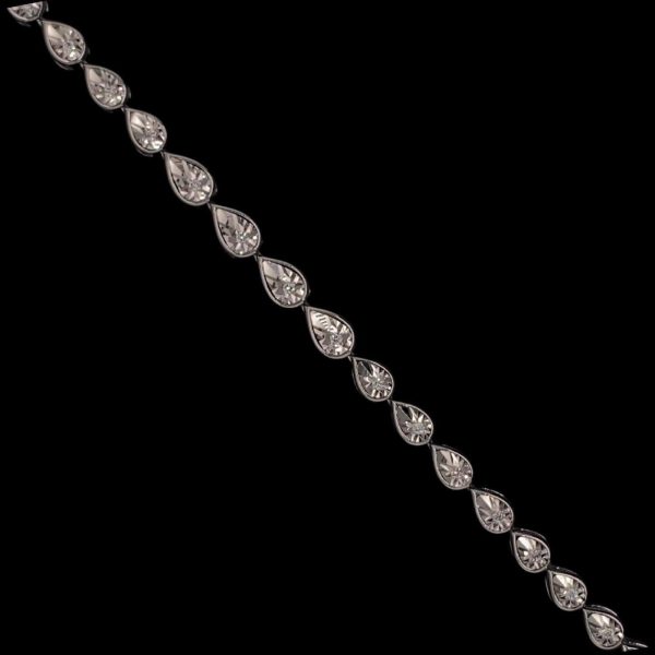 Full Eternity Tear Drop Diamond Bracelet 14kt Online