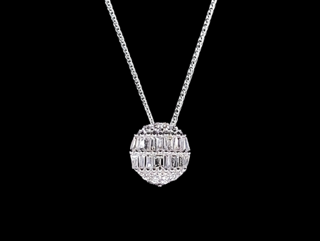 Classic Round Diamond Necklace 18kt Hot on Sale