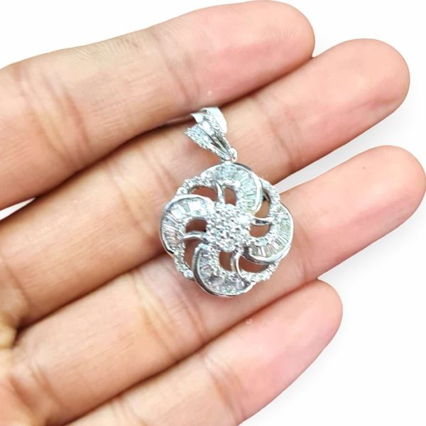 NEW Spiral Round Diamond Pendant 18kt Online Sale