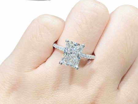 IGI Certified | 3.30cts H VVS2 Radiant Brilliant Diamond Engagement Ring 14kt For Cheap