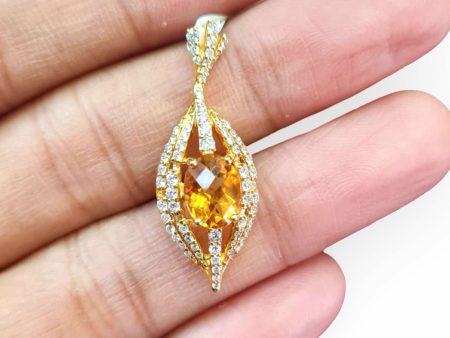 NEW Oval Citrine Gemstone Golden Drop Diamond Pendant 18kt Online now