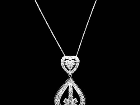 #LVNA2024 | 18kt Heart Pear Halo Diamond Necklace Hot on Sale