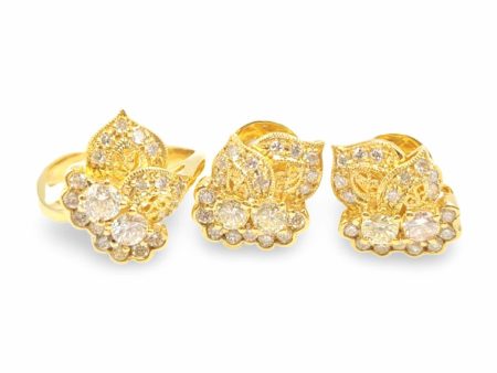 NEW Golden Floral Leaf Diamond Jewelry Set 14kt For Sale