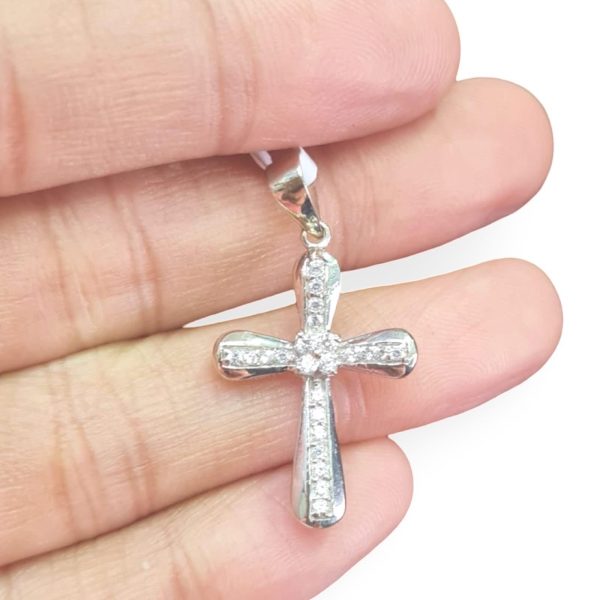 NEW Round Cross Diamond Pendant 14kt Hot on Sale