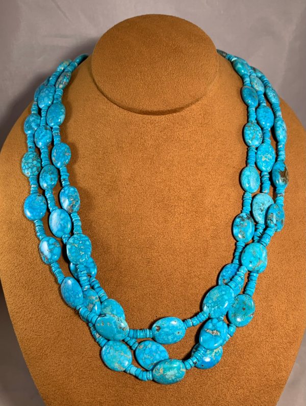 Flat Turquoise Bead Necklace by Don Lucas Online now