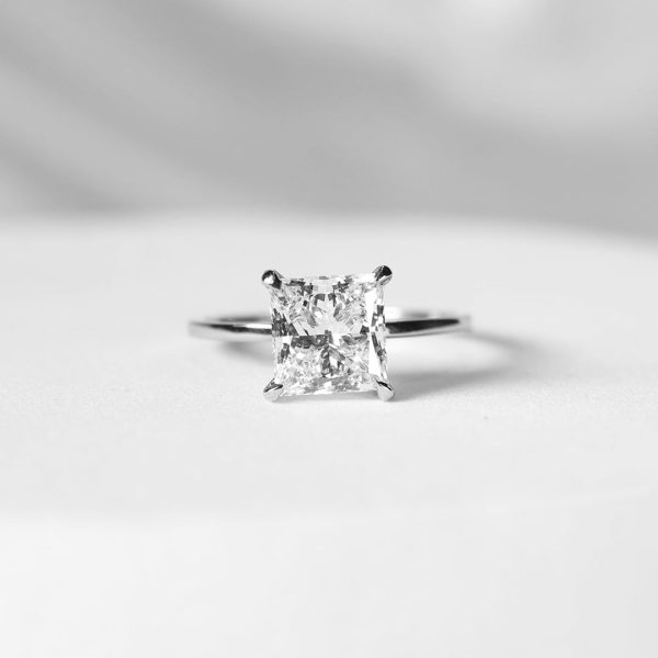 2.00-3.99ct Princess Cut Solitaire Diamond Engagement Ring IGI Certified Sale