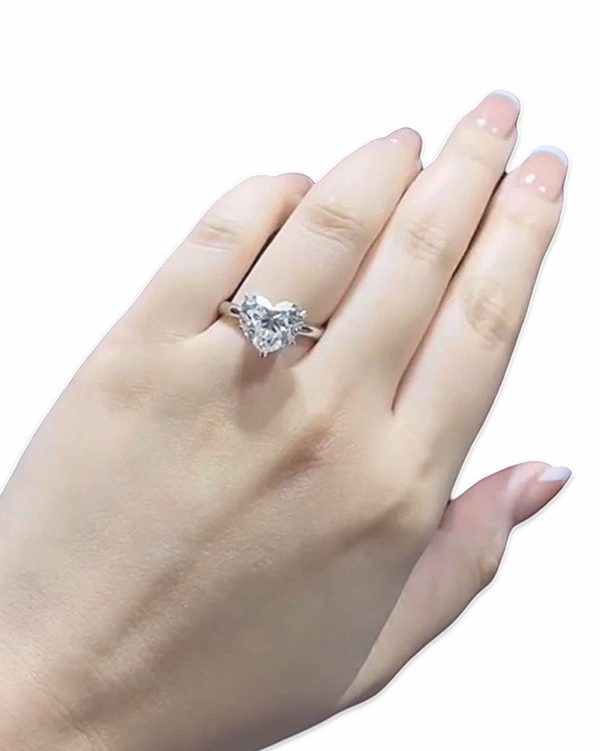 2.50cts ++ Heart Brilliant Cut Diamond Engagement Ring IGI Certified Discount